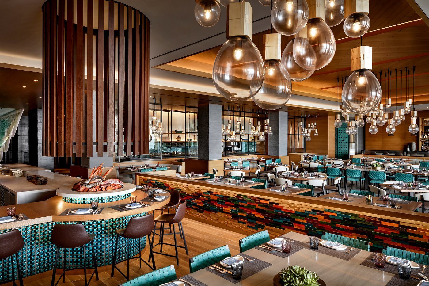 Enjoy a Delicious Three-Course Dinner at Atlantis The Royal for Only Dhs295